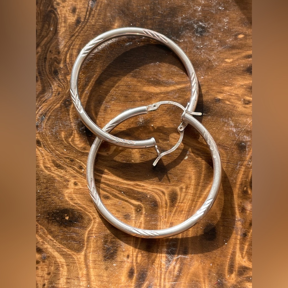 Vintage Larger Elegant Sterling Silver 925 Diamond Cut Hoop Earrings
